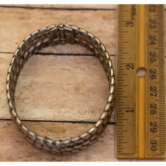 7 inch, Vintage Snake Scales Silver Tone Intricate Hinge Bangle - XX9 - Picture 3 of 3